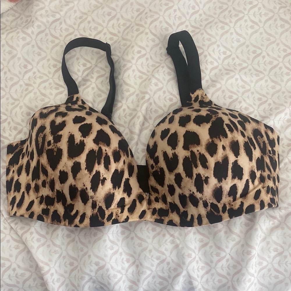 💕NWOT💕 Victoria's Secret Black and Brown Leopard Print Bra
